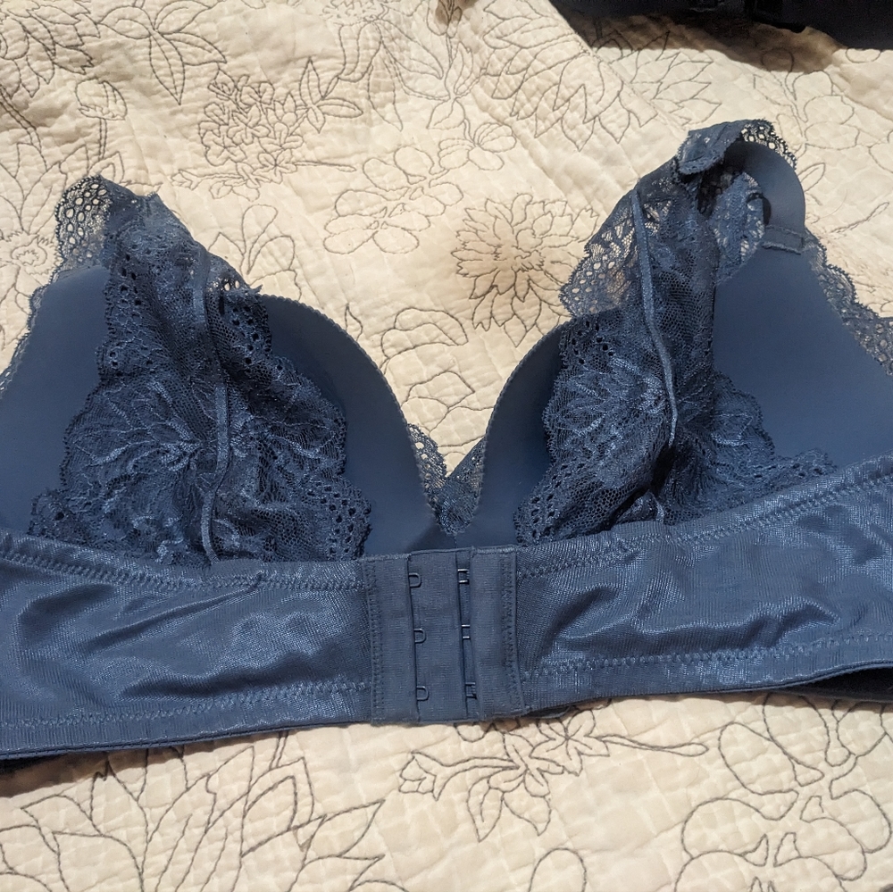 2 euc wireless Understance bras 36d - Picture 5 of 6
